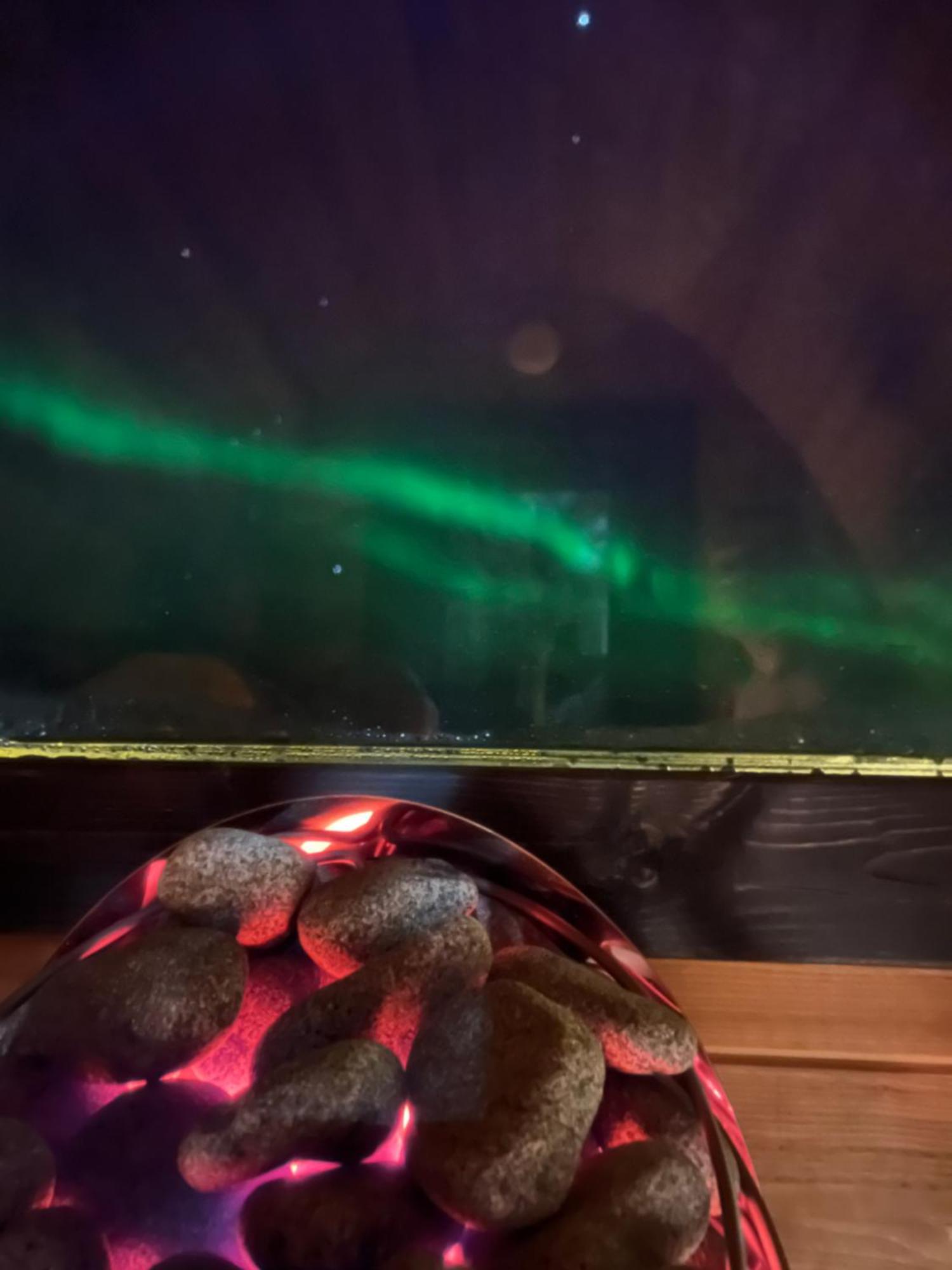 Hotel West Patreksfjordur Экстерьер фото