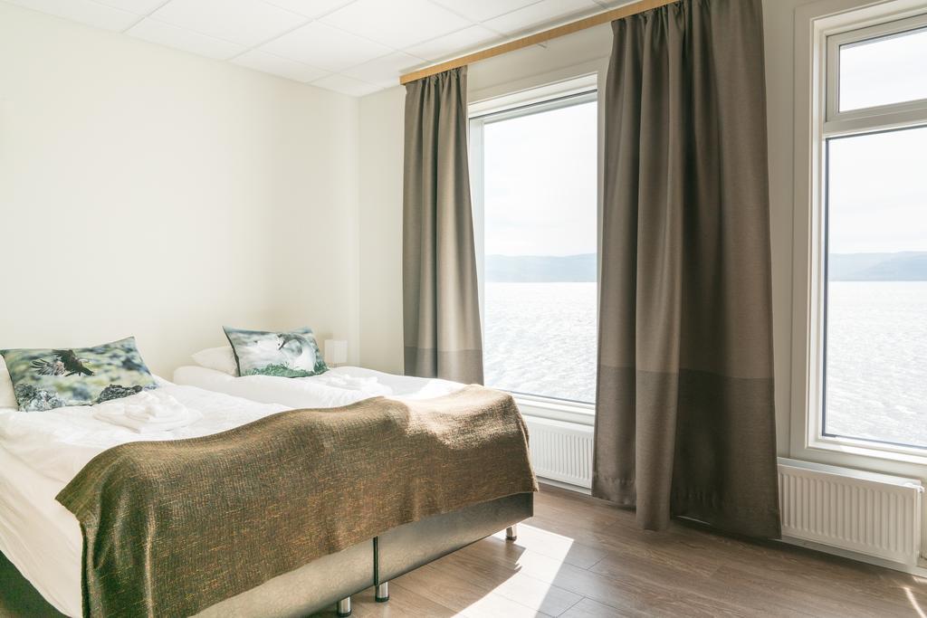 Hotel West Patreksfjordur Экстерьер фото